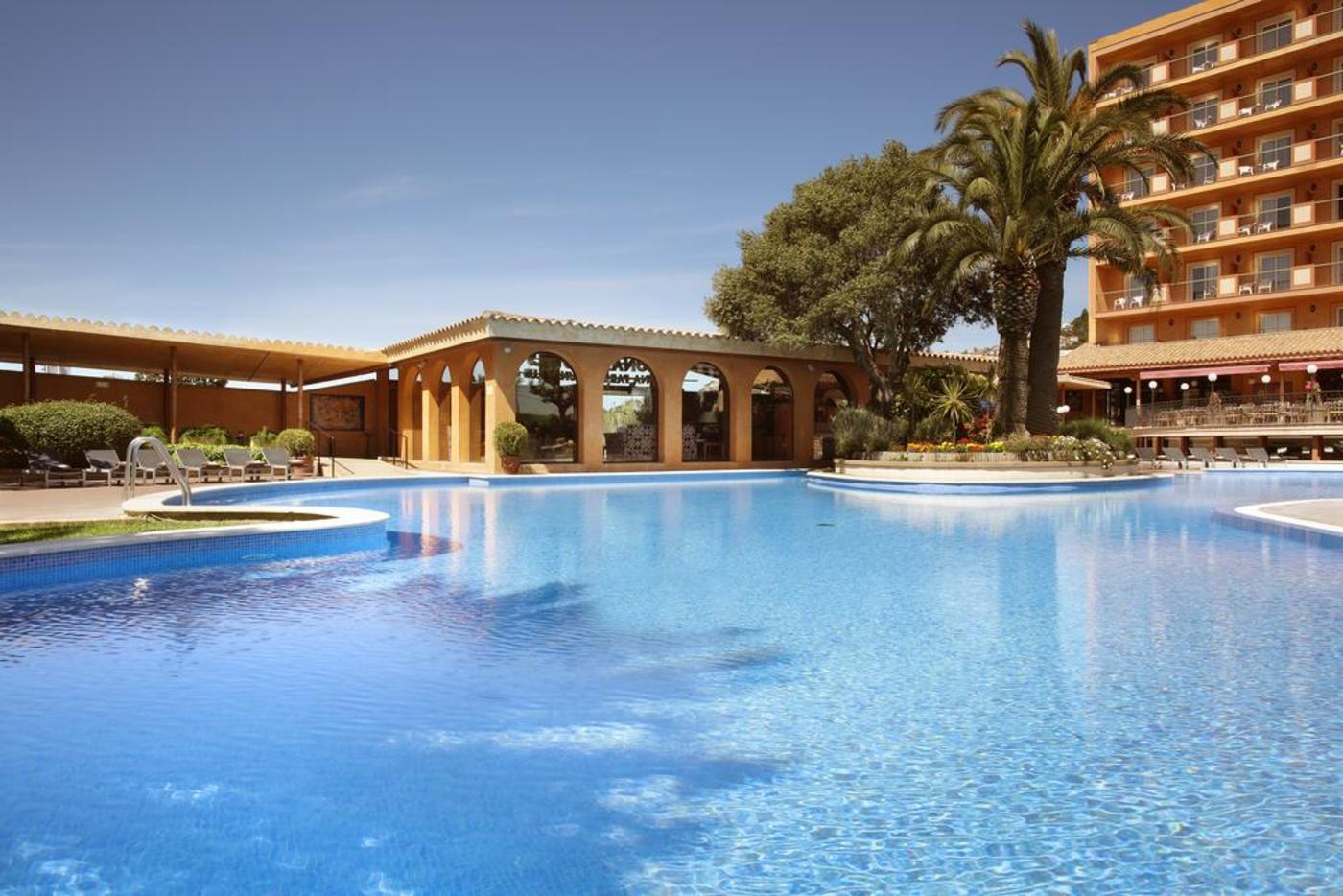 Luna Club Hotel 4 Испания