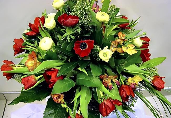 О международной службы доставки цветов "My-present.ru"