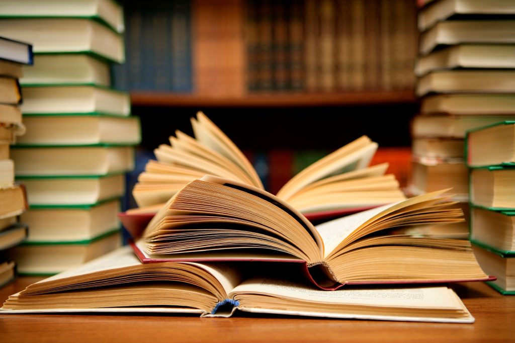 Почему важно читать книги?