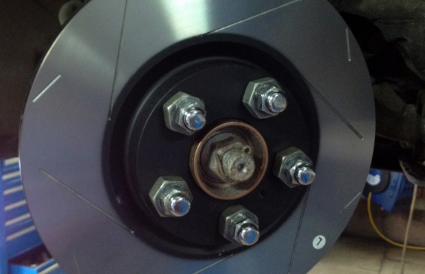 Ferodo и Bosch: выбор тормозных дисков