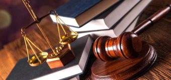 Юридические услуги, юристы и помощь в сложных ситуациях