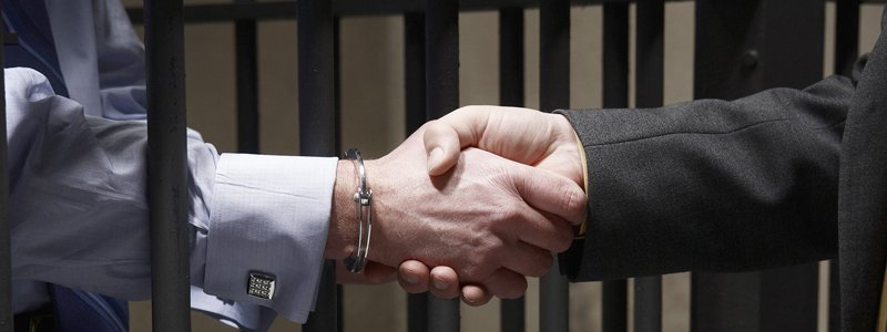 Общественные споры. Адвокат по уголовному праву